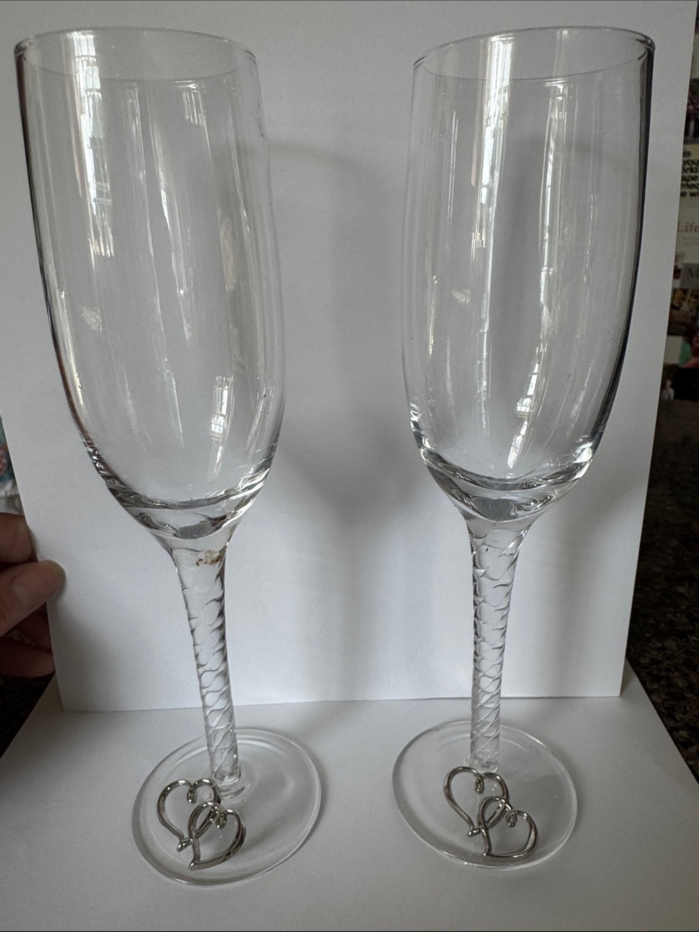 NEW Wilton Elegant Clear Crystal Wedding Champagne Flutes w/Metals Hearts Charms